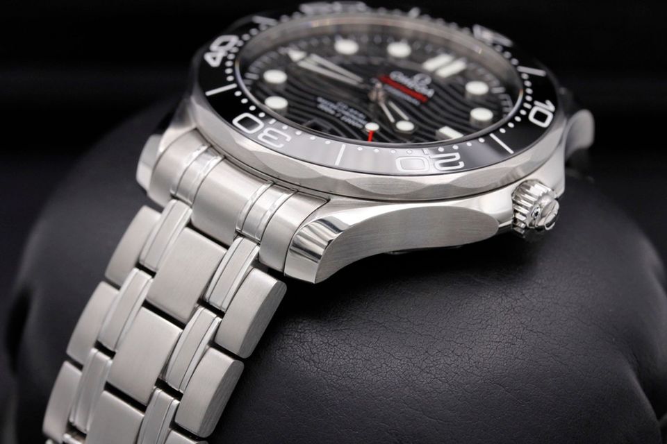 Omega Seamaster Diver 300m 210.30.42.20.01.001 Image 2
